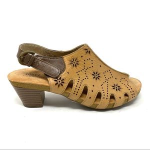 Josef Seibel Ruth 01 camel stone safari heels